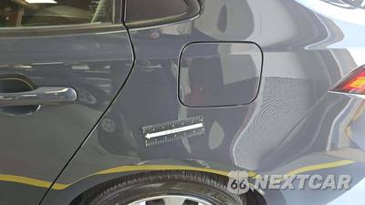 2024 Toyota Corolla Hybrid LE Sedan - zdjęcie 21 z 27 - miniatura