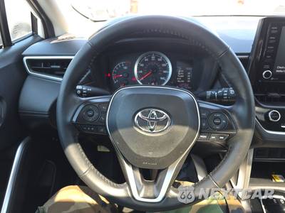 2022 Toyota Corolla Cross LE - zdjęcie 10 z 24 - miniatura