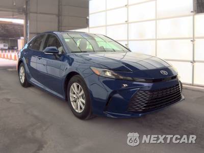 2026 Toyota Camry LE - zdjęcie 4 z 16 - miniatura