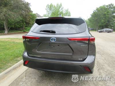2021 Toyota Highlander Hybrid XLE - zdjęcie 9 z 49 - miniatura