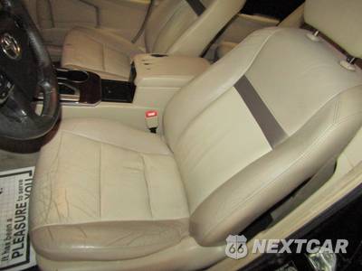 2013 Toyota Camry XLE - zdjęcie 10 z 20 - miniatura