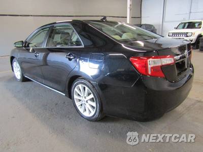 2013 Toyota Camry XLE - zdjęcie 4 z 20 - miniatura