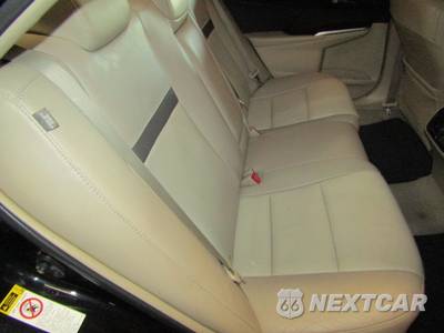 2013 Toyota Camry XLE - zdjęcie 17 z 20 - miniatura