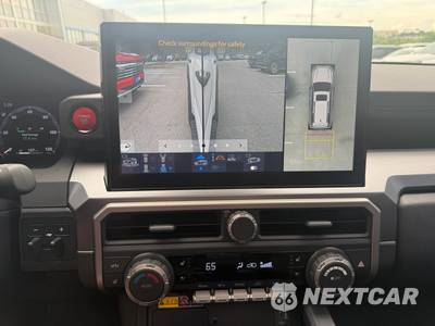 2025 Toyota 4Runner TRD Off-Road Premium - zdjęcie 11 z 20 - miniatura