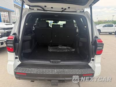 2025 Toyota 4Runner TRD Off-Road Premium - zdjęcie 17 z 20 - miniatura
