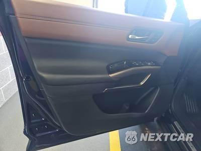2024 Nissan Pathfinder Platinum - zdjęcie 9 z 37 - miniatura