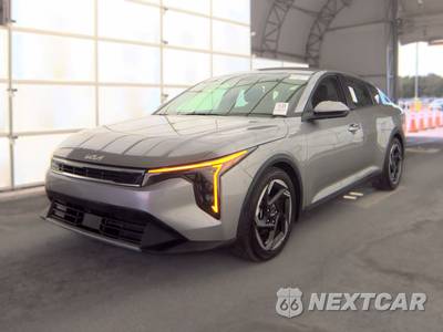 2025 Kia K4 EX - zdjęcie 1 z 24 - miniatura