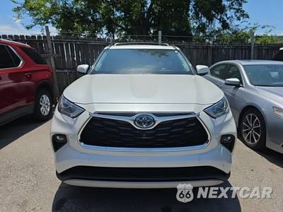 2021 Toyota Highlander Hybrid Platinum - zdjęcie 2 z 29 - miniatura