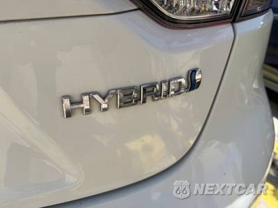 2021 Toyota Corolla Hybrid LE Sedan - zdjęcie 32 z 42 - miniatura