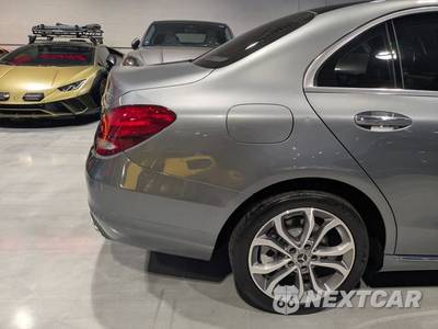 2017 Mercedes-Benz C 300 4MATIC Sedan - zdjęcie 9 z 62 - miniatura