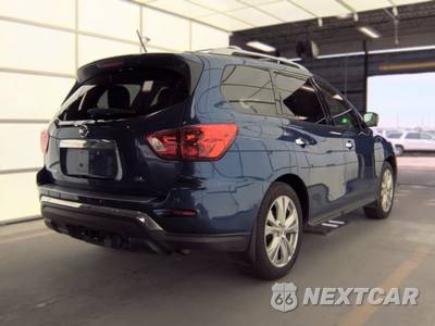 2018 Nissan Pathfinder SL - zdjęcie 4 z 30 - miniatura