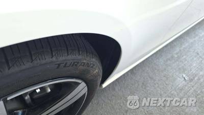 2025 Mercedes-Benz C 300 - zdjęcie 23 z 24 - miniatura