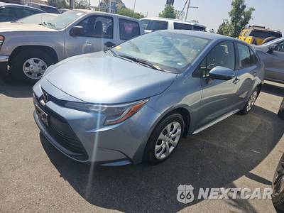 2024 Toyota Corolla LE Sedan - zdjęcie 1 z 35 - miniatura