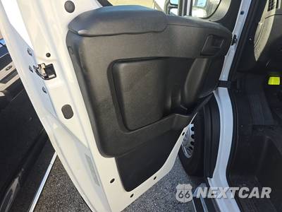 2025 Ram ProMaster 2500 Cargo Van Tradesman w/Passenger Seat Low Roof 136.0" WB - zdjęcie 9 z 19 - miniatura