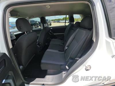 2019 Volkswagen Tiguan S - zdjęcie 13 z 22 - miniatura