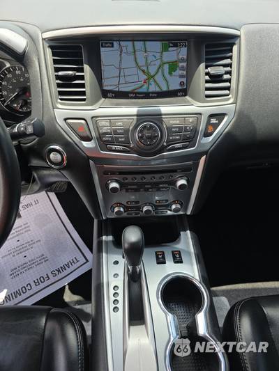 2017 Nissan Pathfinder SL - zdjęcie 11 z 21 - miniatura