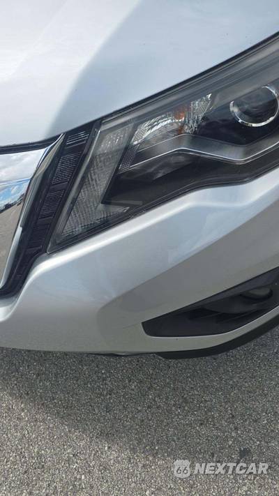 2017 Nissan Pathfinder SL - zdjęcie 20 z 21 - miniatura