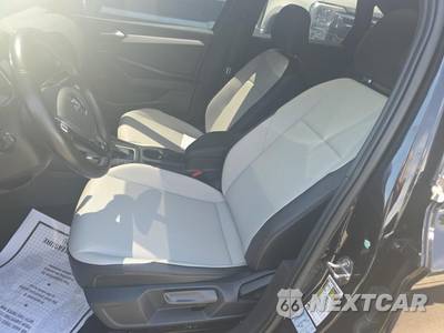 2021 Volkswagen Jetta R-Line - zdjęcie 13 z 27 - miniatura