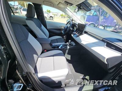 2026 Toyota Corolla Hybrid LE Sedan - zdjęcie 8 z 24 - miniatura