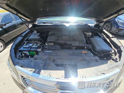 2014 INFINITI QX80 - zdjęcie 16 z 32 - miniatura