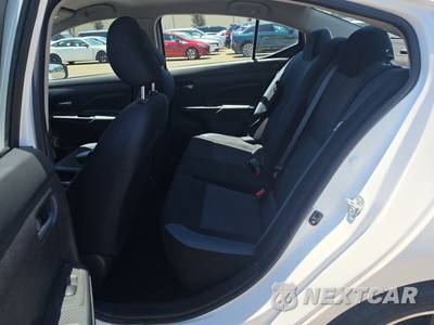 2023 Nissan Versa SV - zdjęcie 13 z 43 - miniatura