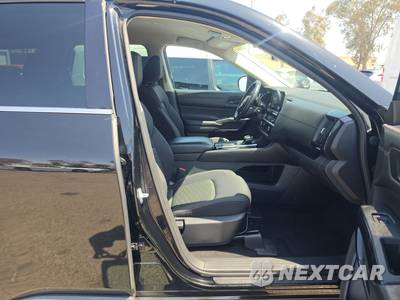 2023 Nissan Pathfinder SV - zdjęcie 8 z 44 - miniatura