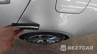 2022 Toyota Corolla LE Sedan - zdjęcie 35 z 49 - miniatura