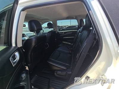 2019 INFINITI QX60 LUXE - zdjęcie 13 z 33 - miniatura