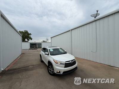 2015 Toyota Highlander XLE - zdjęcie 2 z 56 - miniatura