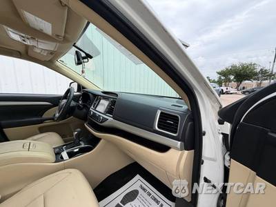 2015 Toyota Highlander XLE - zdjęcie 36 z 56 - miniatura