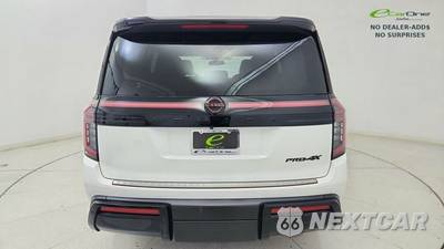 2026 Nissan Armada PRO-4X - zdjęcie 5 z 50 - miniatura