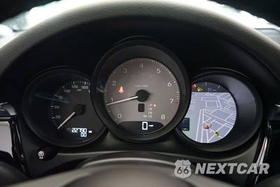 2023 Porsche Macan S - zdjęcie 13 z 34 - miniatura