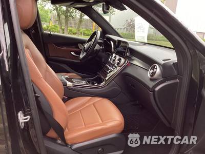 2020 Mercedes-Benz GLC 300 4MATIC - zdjęcie 15 z 18 - miniatura