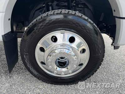 2026 Ford Super Duty F-450 Lariat Crew Cab Long Bed DRW - zdjęcie 37 z 38 - miniatura