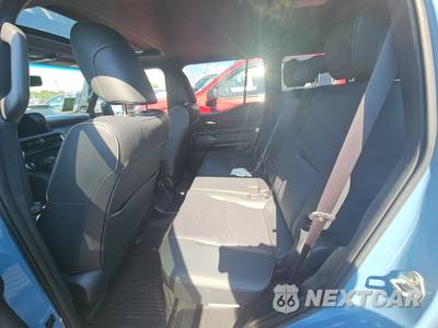 2024 Toyota Land Cruiser First Edition - zdjęcie 13 z 23 - miniatura