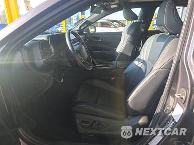 2024 Toyota Crown Limited - zdjęcie 7 z 28 - miniatura