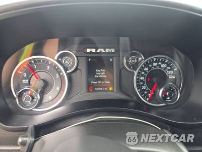 2024 Ram 3500 Cab Chassis Tradesman Crew Cab DRW - zdjęcie 12 z 19 - miniatura