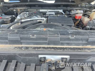 2024 Chevrolet Silverado 2500HD LT Crew Cab Long Bed 1LT - zdjęcie 15 z 21 - miniatura