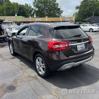 2018 Mercedes-Benz GLA 250 - zdjęcie 12 z 49 - miniatura