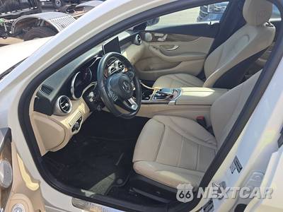 2015 Mercedes-Benz C 300 4MATIC Sedan - zdjęcie 7 z 34 - miniatura