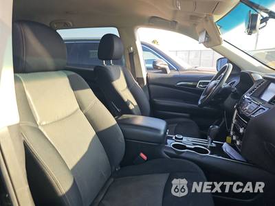 2018 Nissan Pathfinder SV - zdjęcie 8 z 35 - miniatura