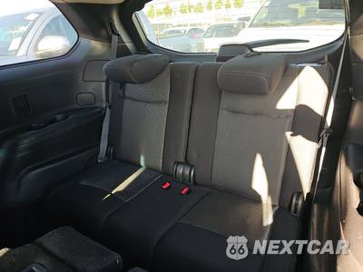 2018 Nissan Pathfinder SV - zdjęcie 14 z 35 - miniatura