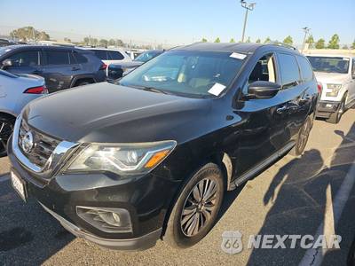 2018 Nissan Pathfinder SV - zdjęcie 1 z 35 - miniatura