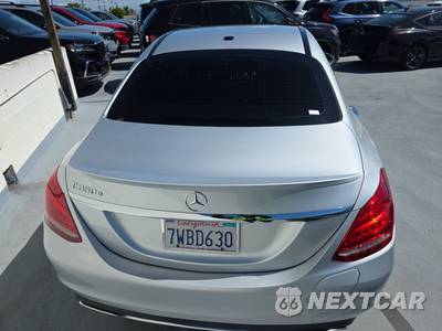 2016 Mercedes-Benz C 350e - zdjęcie 5 z 28 - miniatura