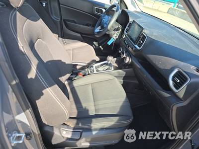 2020 Hyundai Venue SEL - zdjęcie 8 z 31 - miniatura