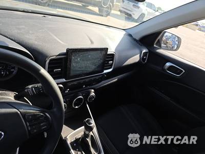 2020 Hyundai Venue SEL - zdjęcie 11 z 31 - miniatura