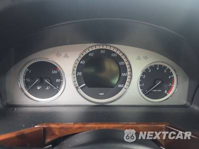 2012 Mercedes-Benz GLK 350 - zdjęcie 12 z 23 - miniatura