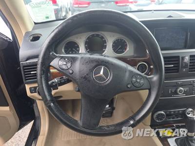 2012 Mercedes-Benz GLK 350 - zdjęcie 10 z 23 - miniatura