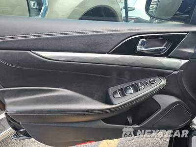 2020 Nissan Maxima SV - zdjęcie 9 z 18 - miniatura