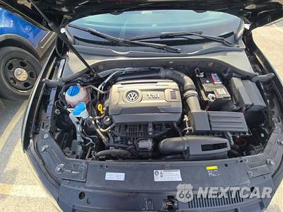 2014 Volkswagen Passat 1.8T Wolfsburg Edition - zdjęcie 15 z 20 - miniatura